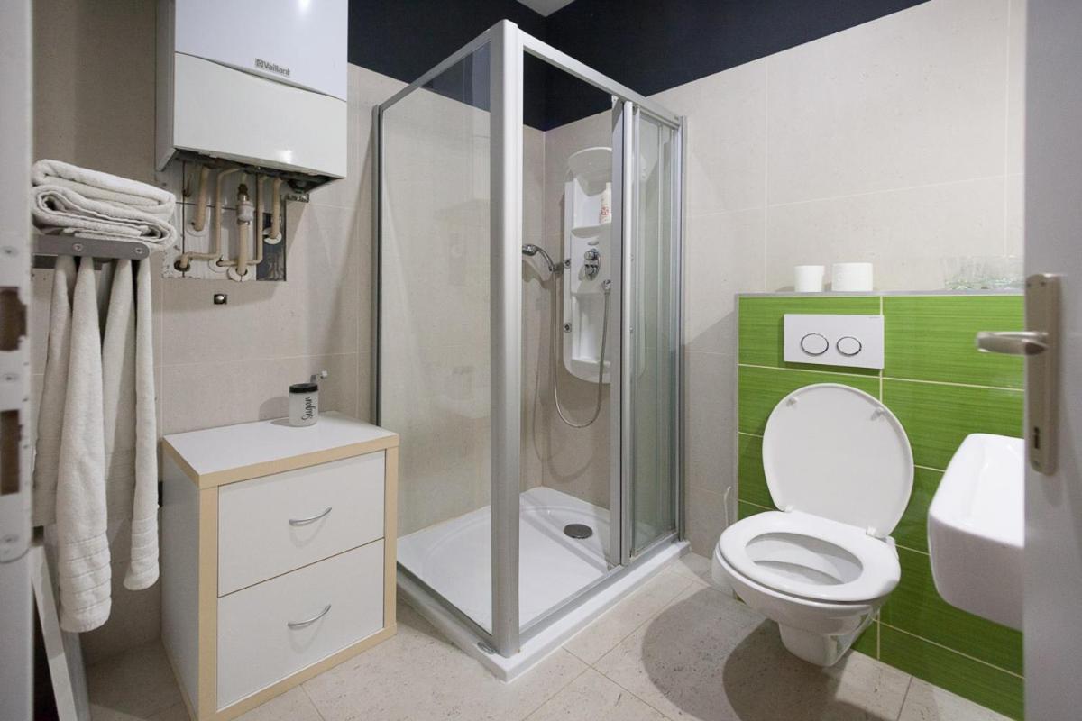 Centar W Hotel Eszék Kültér fotó